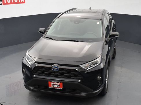 Used 2021 Toyota RAV4 XLE w/ Convenience Package AWD/4WD image 24