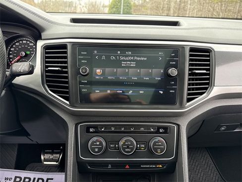 Used 2021 Volkswagen Atlas SE w/ Panoramic Sunroof Package image 12