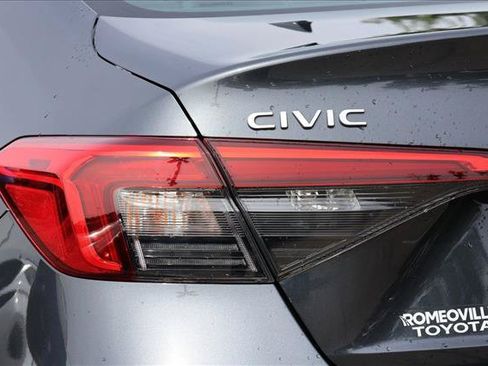 Used 2024 Honda Civic Sport image 11