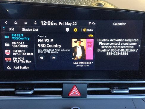 Used 2024 Hyundai Elantra SEL FWD image 25