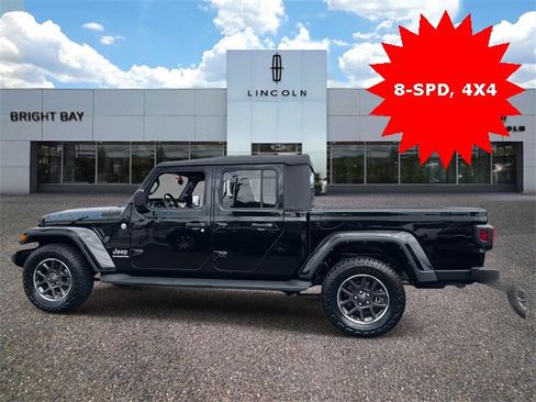 Used 2021 Jeep Gladiator Overland w/ Cold Weather Group image 4