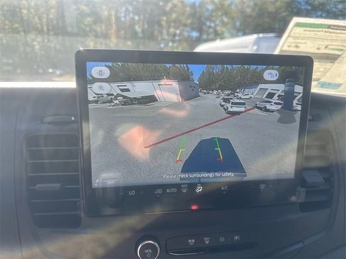 New 2026 Ford Transit 250 148 Medium Roof image 22