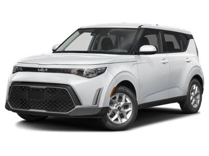 Used 2025 Kia Soul LX w/ LX Technology Package