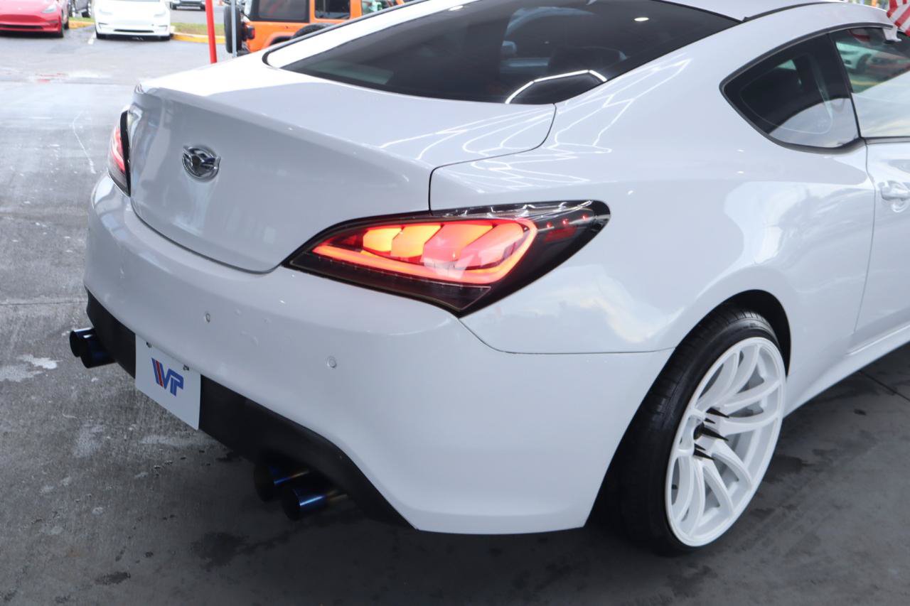 Used 2014 Hyundai Genesis 2.0T RWD image 7