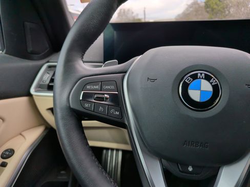 Certified 2023 BMW 330i Sedan w/ Premium Package image 21