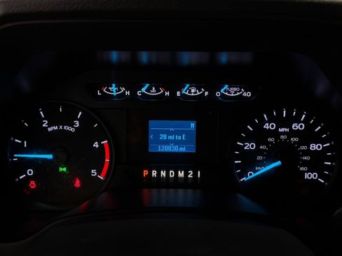 Used 2019 Ford F450 XL w/ Power Equipment Group image 6