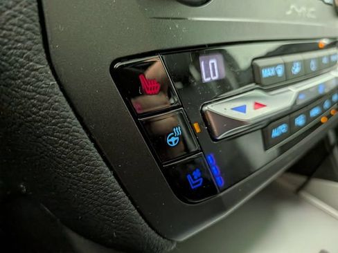 Used 2020 Ford Explorer ST w/ Premium Technology Package AWD/4WD image 9