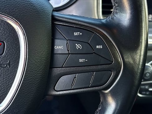 Used 2022 Dodge Charger SXT RWD image 14