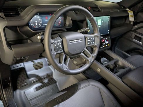 New 2026 Land Rover Defender 130 X-Dynamic SE AWD/4WD image 16