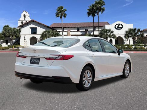Used 2025 Toyota Camry LE FWD image 2