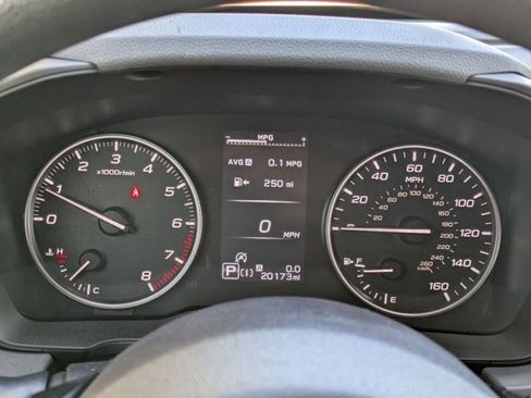 Used 2024 Subaru Crosstrek 2.0i Premium image 7