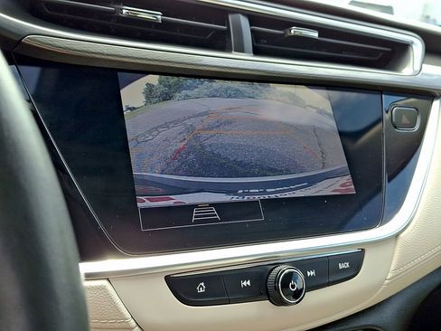 Certified 2021 Buick Encore GX Preferred FWD image 17