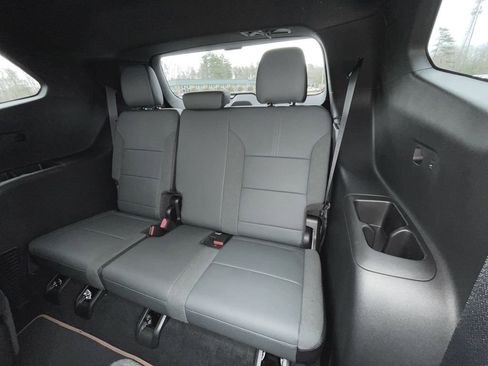 New 2026 GMC Acadia AT4 image 30