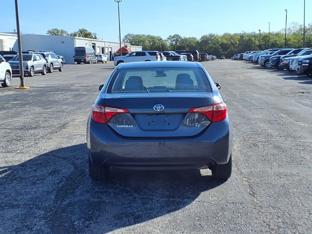 Used 2017 Toyota Corolla LE w/ Carpet Mat Package (TMS) FWD image 6