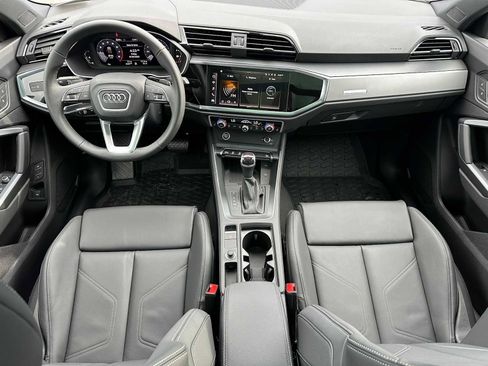 New 2025 Audi Q3 2.0T Premium image 18