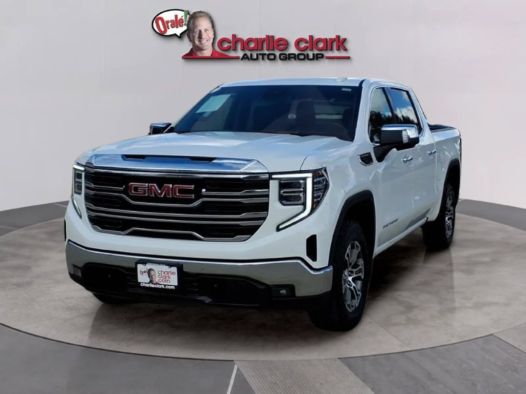 Used 2025 GMC Sierra 1500 SLT RWD image 1