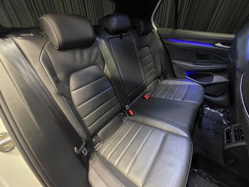 Used 2023 Volkswagen Golf 20th Anniversary Edition image 39