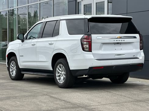 Used 2022 Chevrolet Tahoe LT w/ Luxury Package AWD/4WD image 5