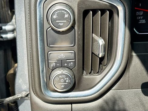 Used 2019 Chevrolet Silverado 1500 LT w/ Texas Edition image 11