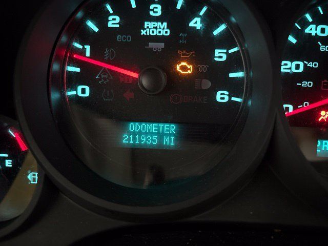 Used 2011 Chevrolet Silverado 1500 W/T w/ LS Package RWD image 22