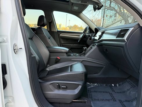 Used 2018 Volkswagen Atlas SEL AWD/4WD image 43
