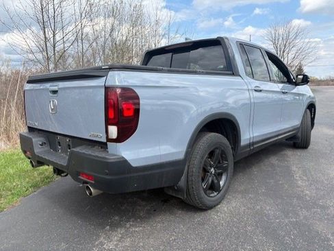 Used 2023 Honda Ridgeline Black Edition image 5