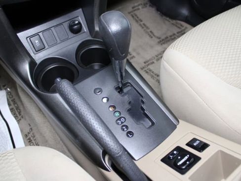 Used 2011 Toyota RAV4 LE w/ Upgrade Value Pkg image 13