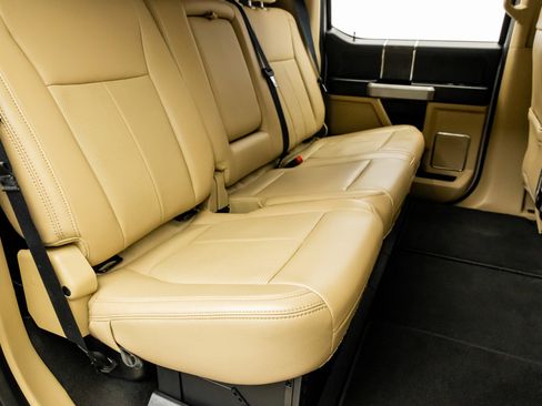 Used 2021 Ford F250 Lariat w/ Lariat Value Package image 35