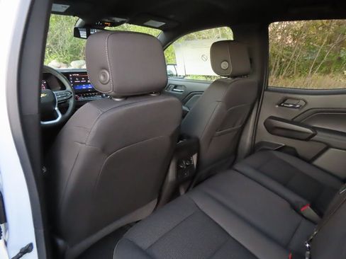 New 2026 Chevrolet Colorado LT image 23