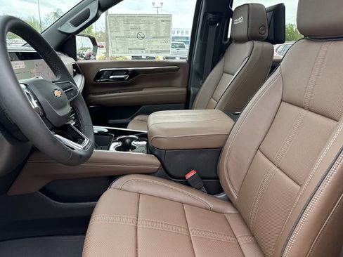 New 2026 Chevrolet Tahoe High Country image 5