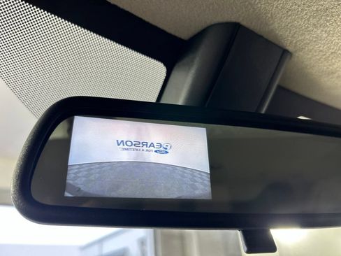 Used 2025 Chevrolet Express 2500 LT w/ LT Preferred Equipment Group RWD image 20