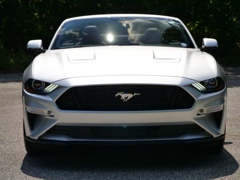 Used 2018 Ford Mustang GT Premium RWD image 5