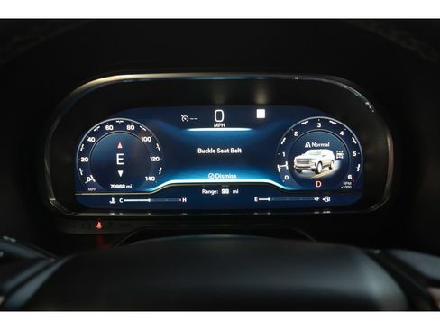 Used 2022 Chevrolet Suburban High Country AWD/4WD image 33