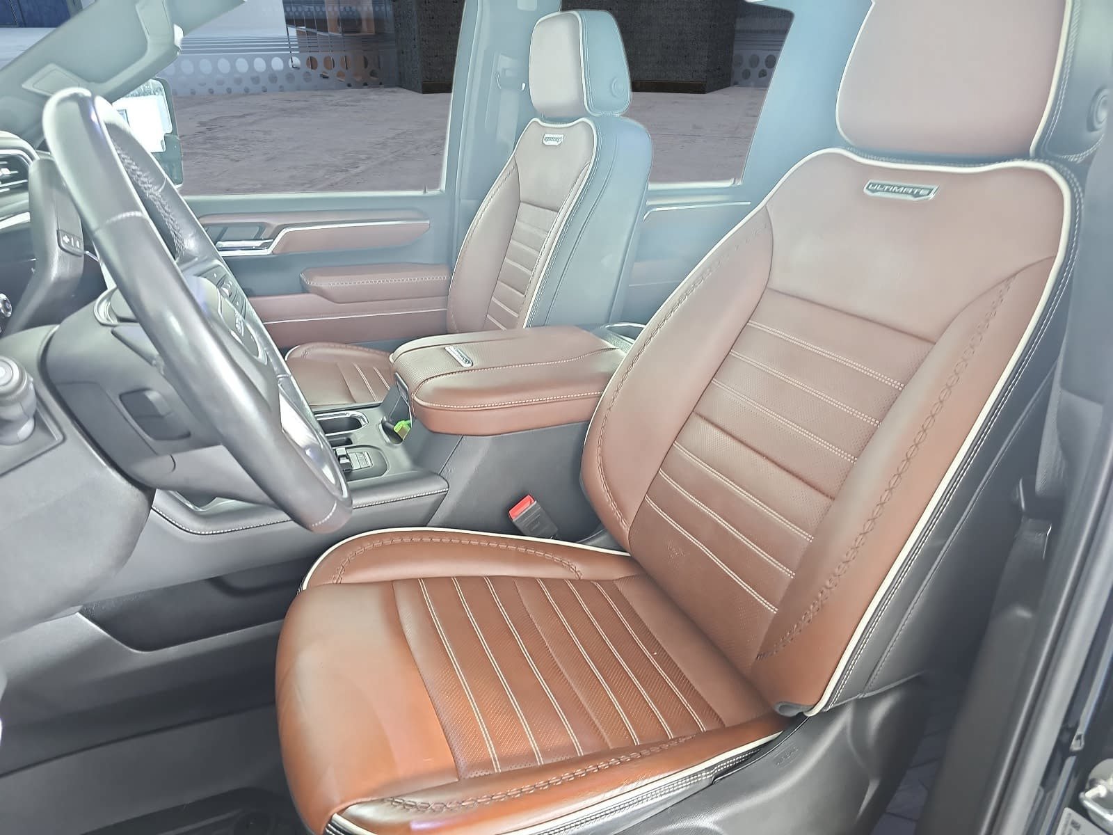 Used 2024 GMC Sierra 2500 Denali Ultimate AWD/4WD image 12