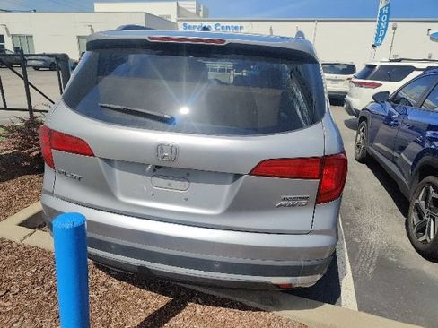 Used 2016 Honda Pilot Touring image 9
