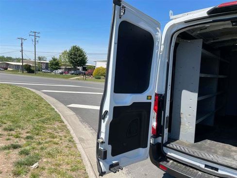 Used 2020 Ford Transit 250 Medium Roof AWD w/ Load Area Protection Package image 51