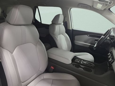 Used 2025 Honda Pilot EX-L image 15