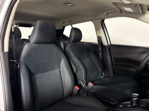 Used 2023 Nissan Kicks S FWD image 31