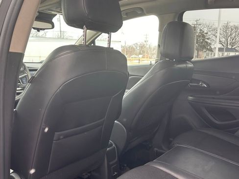 Used 2021 Buick Encore Preferred w/ Safety Package II image 13