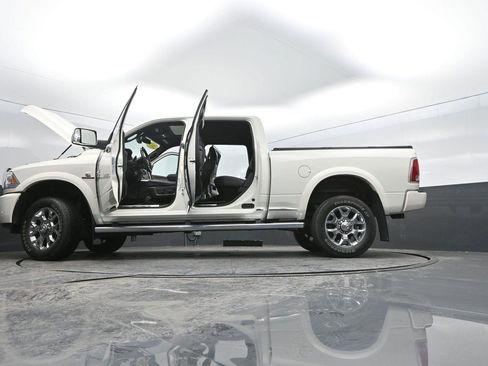 Used 2017 RAM 2500 Limited image 49