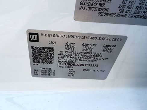 Used 2022 GMC Sierra 1500 SLT w/ SLT Premium Package AWD/4WD image 20