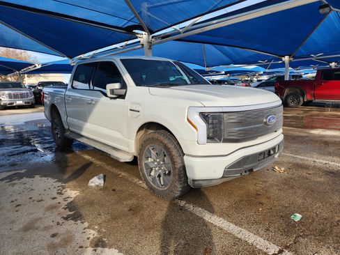 Used 2023 Ford F150 Lightning Lariat w/ Equipment Group 511A High image 1