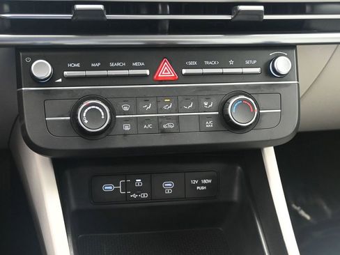 New 2026 Hyundai Tucson SE image 18