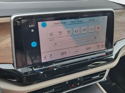 New 2026 Volkswagen Atlas SE AWD/4WD image 10