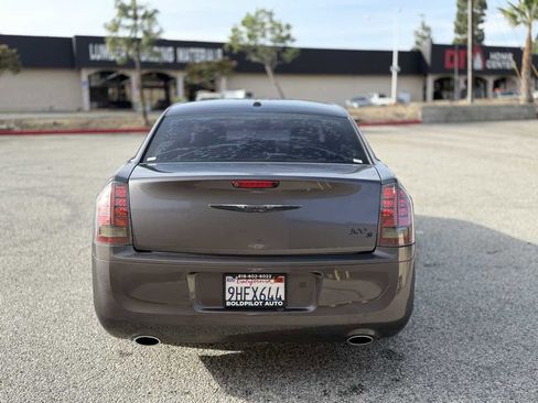 Used 2014 Chrysler 300 S w/ Light Group image 5