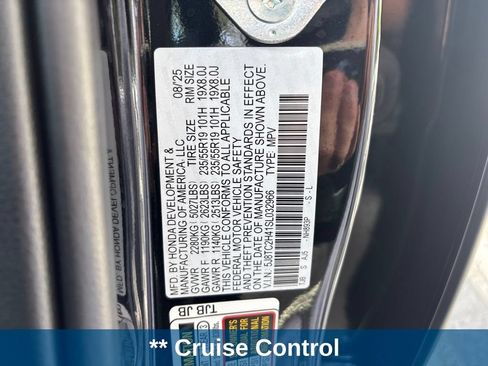 Used 2025 Acura RDX SH-AWD image 11