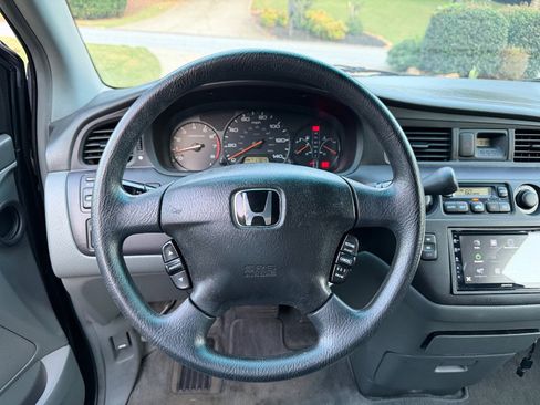 Used 2004 Honda Odyssey EX image 15