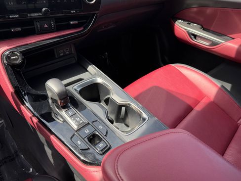 Used 2023 Lexus NX 250 FWD image 13