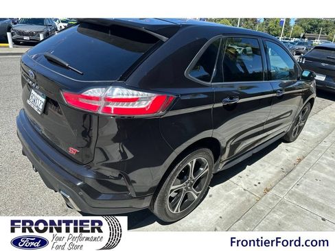 Used 2023 Ford Edge ST AWD/4WD image 9
