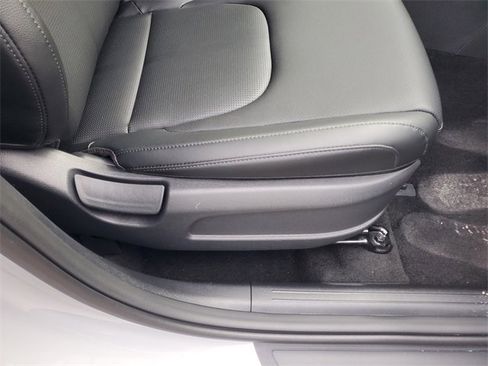 New 2026 Kia Sportage EX image 34